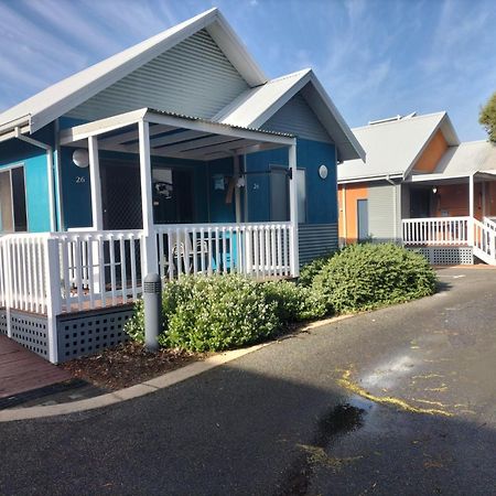 Mandurah Ocean Marina Chalets Exterior foto